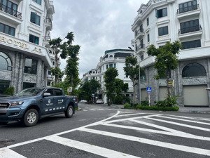 cực phẩm nhà đẹp kiến hưng luxury ở sướng, kinh doanh văn phòng tiện. 68m2, 5 tầng chất lượng.