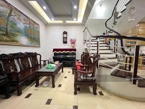 phố vip đào tấn, mặt ngõ thông, sát phố, ngõ oto, dân xây, dân trí cao, an ninh tốt, 40m*5t