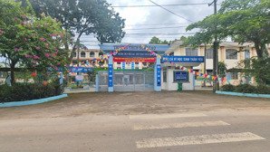 cần tiền cần sang nhượng lại lô đất thổ cư 316m2 giá 2.1 triệu/m2 tại xuân lộc, đồng nai