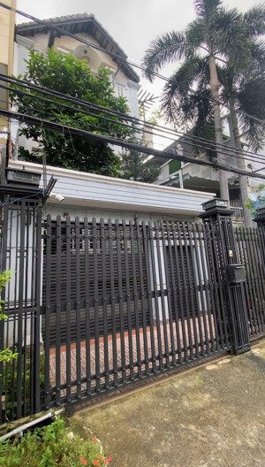 bán biệt thự tân quy có hầm giá tốt khu vực 28 tỷ còn thương lượng