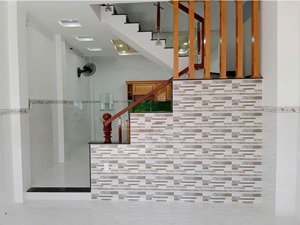 kẹt tiền kinh doanh bán nhanh thu vốn nhà vườn lài, hòa thạnh tân phú giá 3tỷ 590