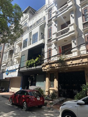 phân lô, ô tô vào nhà, bán nhà nguyễn chí thanh, đống đa. dt 45m2, mt 4,2m, 5 tầng, giá 15,5 tỷ