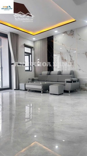 nhà diện tích lớn khu trung tâm giá mềm! kết cấu 2 tầng vuông vức ngang 5m, 94m2 chỉ 7.5 tỷ