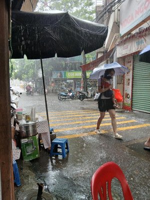 nhỉnh 20 tỷ/ 120m2 phú viên, bồ đề. ô tô tránh