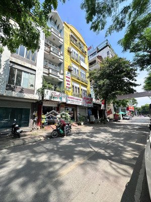 bán nhà mp nguyễn công hoan - bđ - lô góc 3thoáng - 2 mt 5t thang máy - 75m2 - mt 5.5m - giá 36.5tỷ