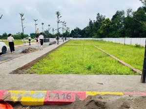 chính chủ em cần tiền mua chung cư nên bán gấp mảnh đất 100m2 tại cổ đông, sơn tây