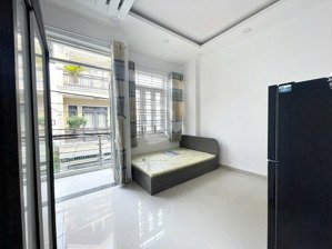 studio đắc địa! gần ngã 4 tđ - 2km là tới đh(hutech e, spkt, hub) (q9, thủ đức)