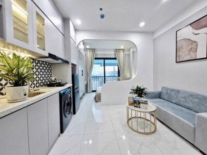 khai trương phòng mới có ban công thoáng, đầy đủ đồ tại phố lĩnh nam giá chỉ 5tr/tháng