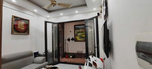 bán nhanh nhà riêng tây hồ 41m2 gần ô tô, sổ đẹp không qh chỉ 8,6 tỷ.