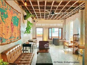 nhà 2 tầng nguyễn thiện thuật _ trục đường chợ đêm [ cách tháp trầm hương : 200m ] giá: 12 tỷ.