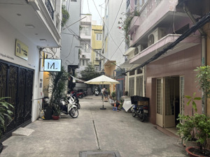 nhà riêng chính chủ, diện tích công nhận 70.5m2, diện tích thực tế 80m2