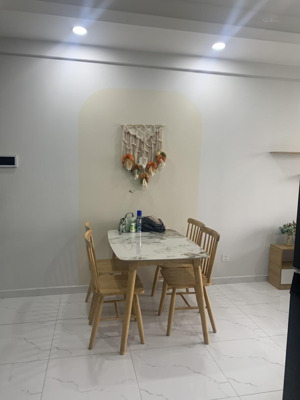 cho thuê nhanh căn hộ 2pn 65m2, giá chỉ 5,5tr/ tháng