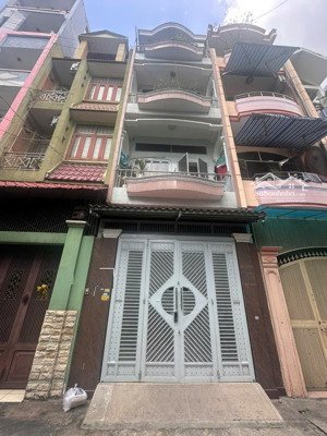 nhà 4x20m, 4 tầng st, hẻm 2 oto ngay sư vạn hạnh q10 17.8 tỷ, siêu hiếm