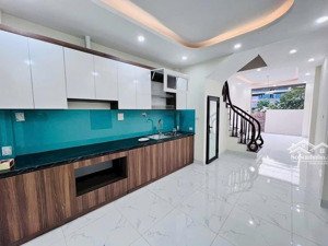 nhà ở cầu diễn, ngõ thoáng, nông