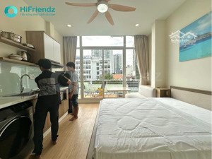 cho thuê căn hộ ban công - full nội thất ngay chân cầu sài gòn
