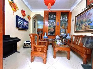 bán nhà lạc long quân, tây hồ, 71m2 x 5 tầng, mt5,6m - gần lotte cách phố 50m