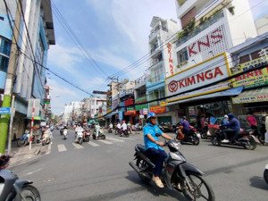 bán nhà mặt tiền phố ẩm thực âu dương lân khu xây dựng 5 tầng 4x18 chỉ hơn 16 tỷ