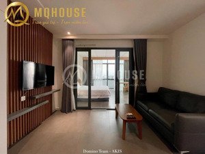 căn penthouse 1 phòng ngủ ban công lớn view landmark. gần ga thảo điền. khu vực không ngập nước