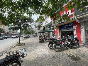 siêu hiếm bán nhà mặt phố bà triệu 8 tầng thang máy vị trí vàng giữ tiền