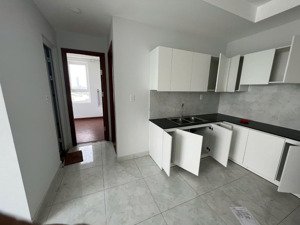 hot felisa riverside 2pn 1wc/ nhà trống / giá thuê 7,5 triệu nhanh tay kẻo mất