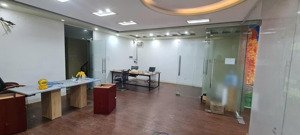 cho thuê sàn tầng 2 diện làm văn phòng diện tích 110m2