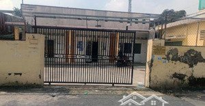 cho thuê nhà xưởng có văn phòng, điện 3 pha, mặt tiền đường lớn xe tải ở thủ đức