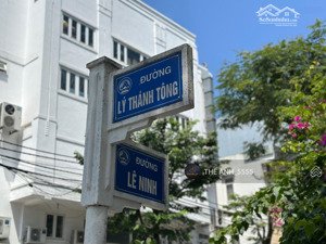 bán cặp đất cạnh bãi tắm phạm văn đồng, khu phố hàn đông đúc, thích hợp xây khách sạn căn hộ