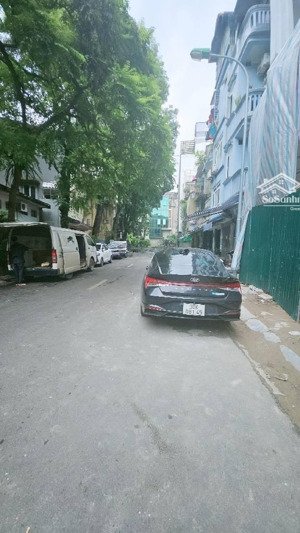 bán nhà phố yên bái 1 , hai bà trưng , dt 213/mt 6m , đường ô tô 6 . giá 42 tỷ