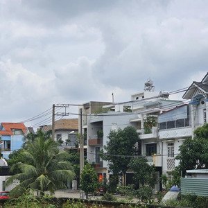 2,6 tỷ diện tích: 110m2, đất phân lô, đường xe tải. bình đường dĩ an