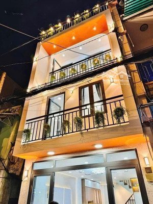 kẹt vốn bán gấp nhà chính chủ 43m² lê văn duyệt p1 bình thạnh