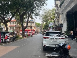 phố hàng dầu - hoàn kiếm - mặt phố cổ - kinh doanh đỉnh - vị trí kim cương hồ hoàn kiếm