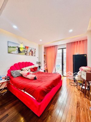 bán nhà ngay giáp quận 3 thiết kế hiện đại, full nội thất, ô tô đỗ cửa