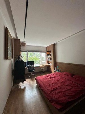 phố hồng mai 70m 4 tầng 2 mặt thoáng, ô tô ba bước chân.