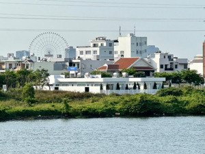 hạ giá gấp. cần bán nhanh biệt thự view sông hàn đường nguyễn đình thi