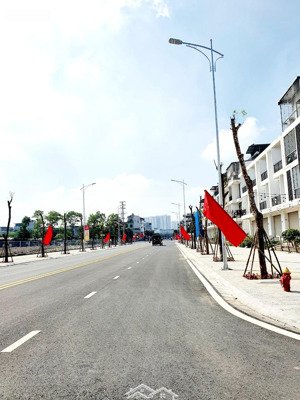 bán gấp nhà lk kđt ao sào - hàng xóm louis hoàng mai - đường rộng thênh thang, 73m2, chào hơn 20 tỷ