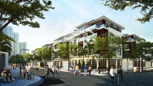 cho thuê nhà mặt phố q. hai bà trưng - gần vincom bà triệu - dt 240m2 x 2 tầng- mt 10m- có sân vườn