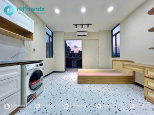 studio tách bếp view bancol giáp phú nhuận