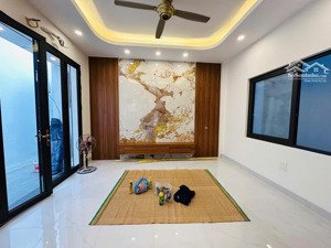 hiếm! chính chủ gửi bán nhà phố lạc long quân - tây hồ xây mới tinh về ở ngay 72m2x5t, giá 11,5 tỷ