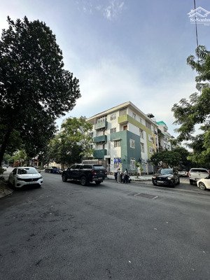 biệt thự xala lô góc 124m2 kinh doanh trục chính chủ cần bán gấp trong tháng dòng tiền 100tr/tháng