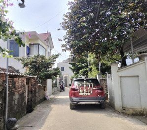 chính chủ bán lô đất siêu đẹp diện tích 582m đường ô tô tại hoà thạch. giá sốc chỉ 10.x nhỏ/m