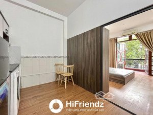 cho thuê căn hộ 1 phòng ngủ - bancol lớn - full nội thất máy giặt riêng - ngay nguyễn tri phương q5
