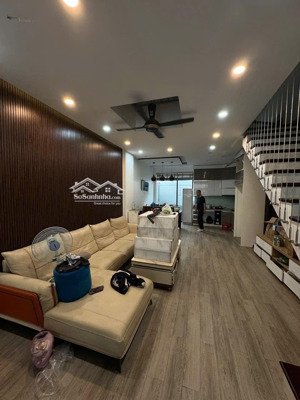 n4472 - cho thuê nhà gần cảng chùa vẽ siêu đẹp