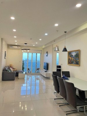 căn hộ 3pn 2wc, dt 105m2 đầy đủ nội thất gần rmit, tdtu, quận 7 - lh gặp phụng