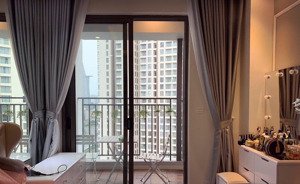 cho thuê chung cư tản đà duplex: dt 160m2. 3pn giá 18 triệu/th lh dũng