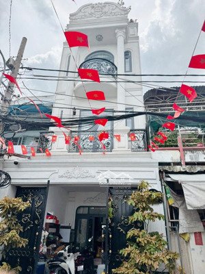 bán nhà mới 100% hẻm nhựa 7m văn cao, quận tân phú. dt: 80m2 đúc 4 tấm vuông vức.