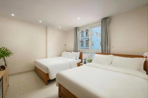 chính chủ bán khách sạn pina hotel cát bà vị trí trung tâm, doanh thu ổn định giá cực tốt