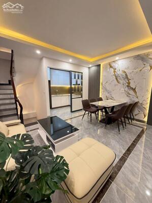 Siêu đẹp Yên Hòa VF3 đỗ cửa 100m ra phố nhà nhà mới tinh 5 tầng 33m2 nội thất xịn ở luôn