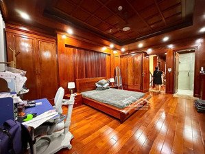 bán nhà mặt phố nguyễn trãi - ngã tư sở - 9 tầng thang máy mặt tiền 5.5m cực hiếm