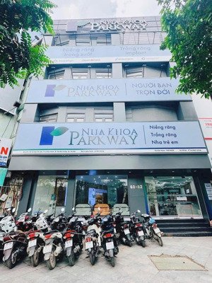 cho thuê nhà mặt phố dịch vọng hậu, diện tích : 60m2x6tầng, mặt tiền:4,5m, ưu tiên mô hình sạch sẽ