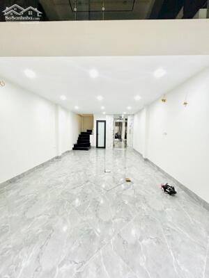 Bán siêu phẩm nhà tân mai 6 tầng thang máy long lanh phân lô ô tô vào nhà hoàng mai